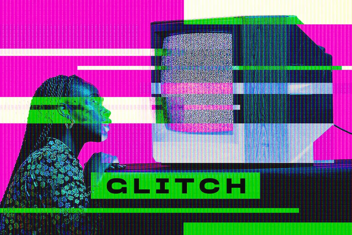 Closedown TV Glitch Photo Effect