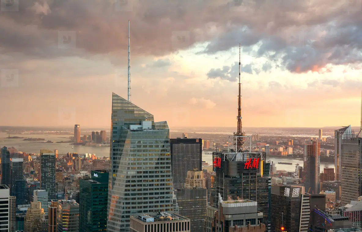 Skyline Of Manhattan At Dusk In New York City Photo (195123 ...