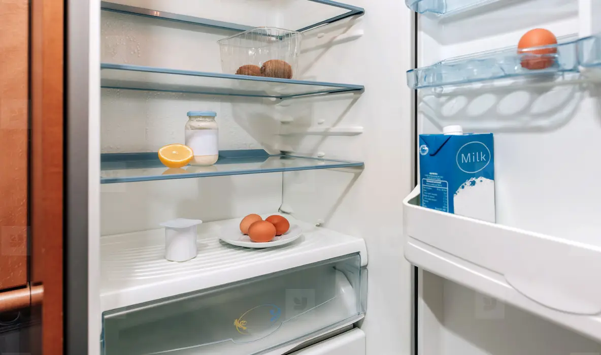Fridge Almost Empty Due A Crisis Photo (206295) - YouWorkForThem, image size:1184x699