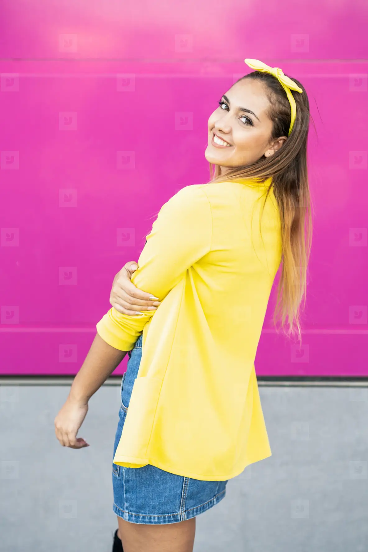 Young Woman Wearing A Yellow Jacket And Headband Photo (220575 ...