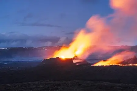 Iceland Volcanic Eruptions 102