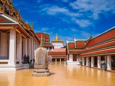Inside Golden mountain  Phu Khao Thong at Wat Saket one of Ban