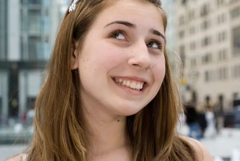 Princess Tweens City Shopping #01