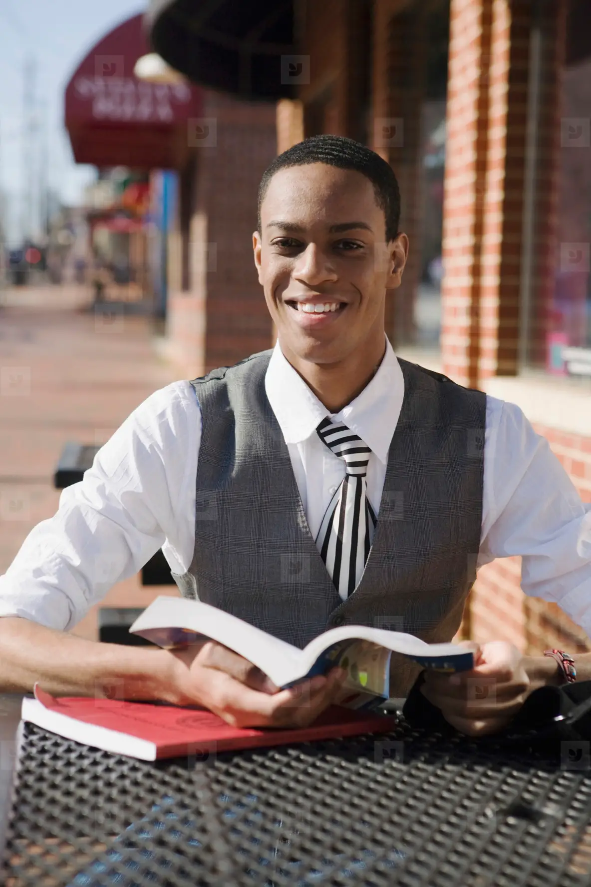 Young Black Professionals 16 Photo (79303) YouWorkForThem