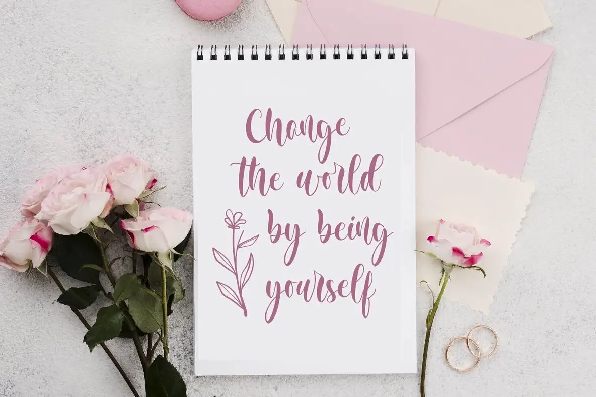 Hello Molarine Font - FontPath