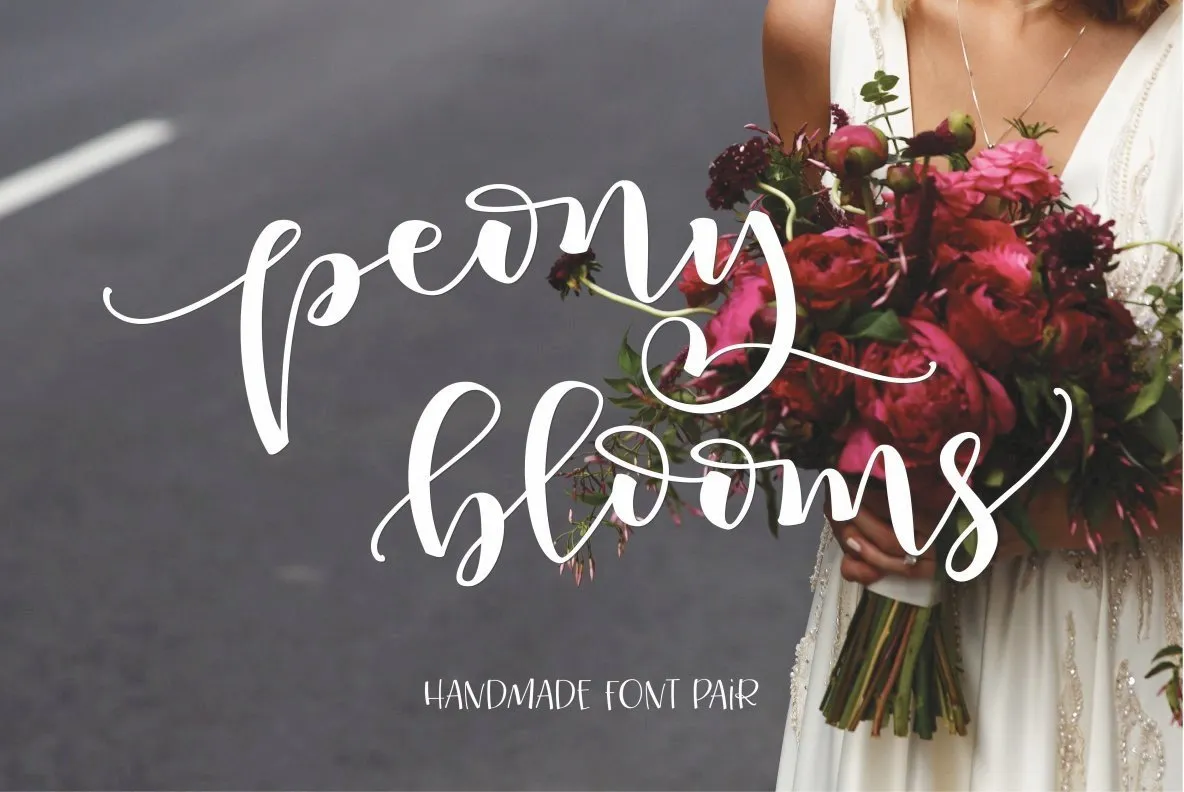 Peony Blooms Font Duo